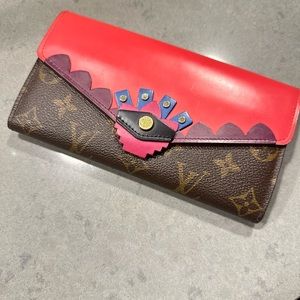 Authentic LV Sarah wallet